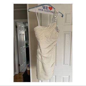White One Shoulder Dress